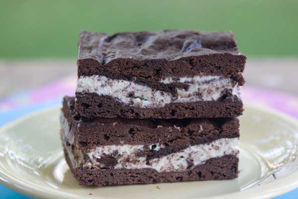 homemade ice cream sandwiches