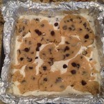 Chocolate Chip Cookie Cheesecake Bars