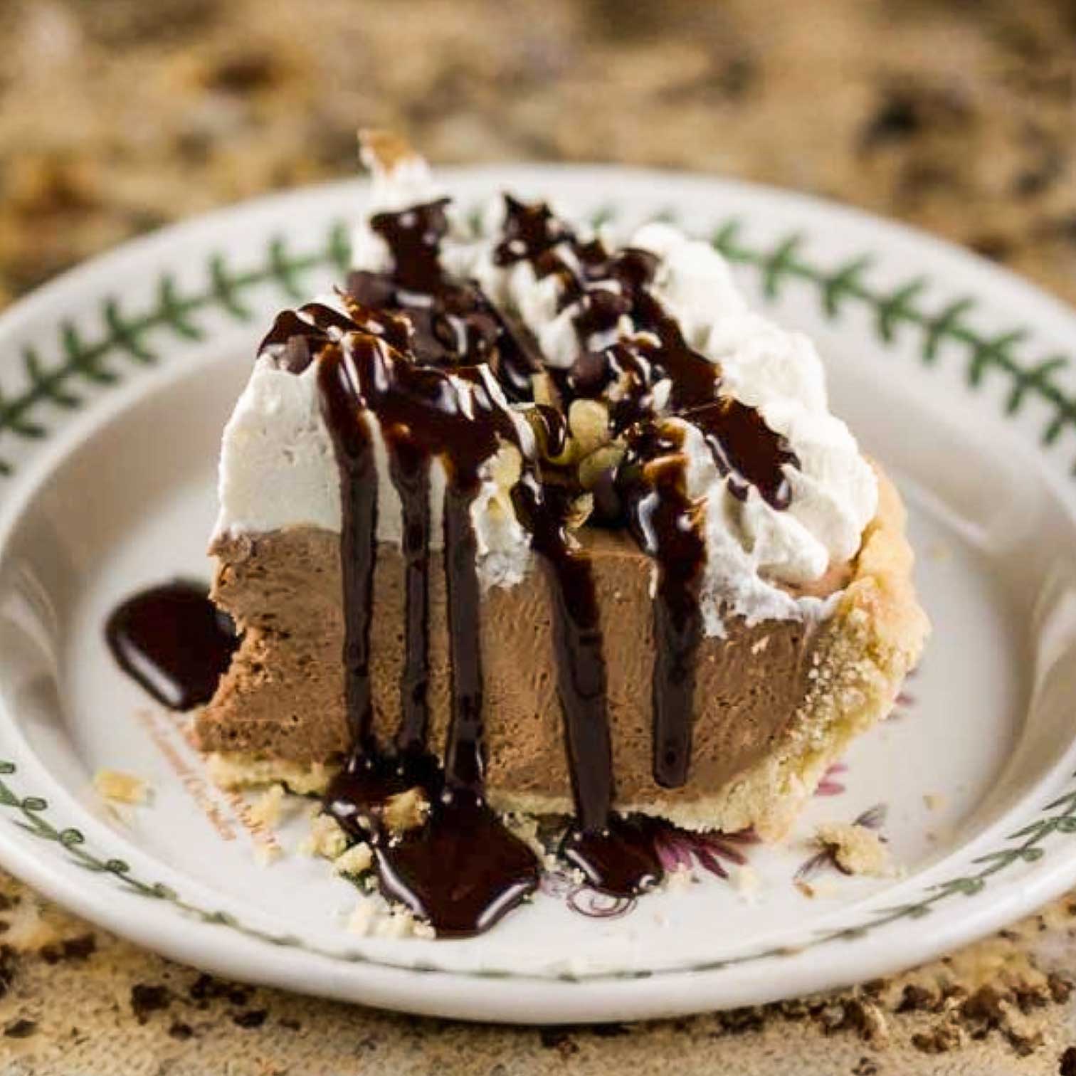 Chocolate Mallow Pie recipe for a malted chocolate pie thickened with marshmallows