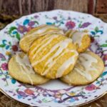 Iced lemon cookies with oat flour in the dough.