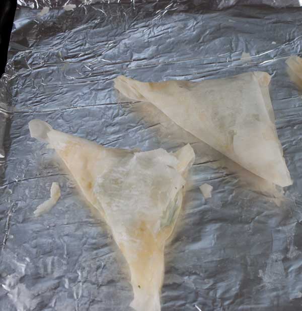 spanakopita-triangles