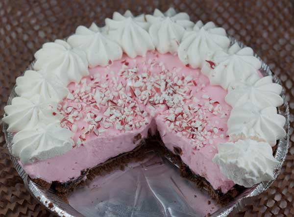 Frozen Peppermint Cream Pie