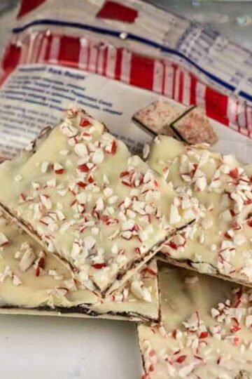 A good recipe for peppermint bark with a layer of ganache in the center.