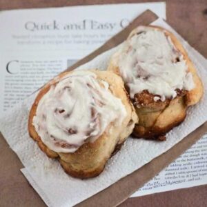 A quick recipe for cinnamon rolls without yeast.