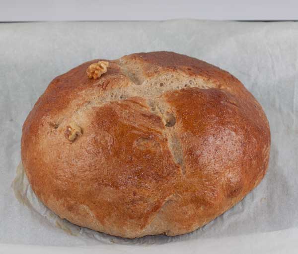Whole Wheat Walnut Bread