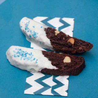 chocolate macadamia nut biscotti