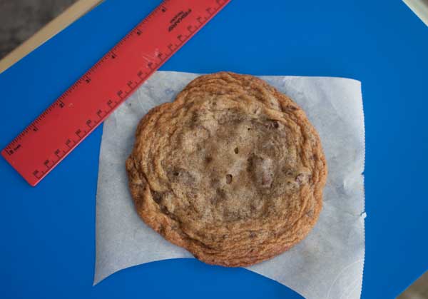 chocolate chunk cookie