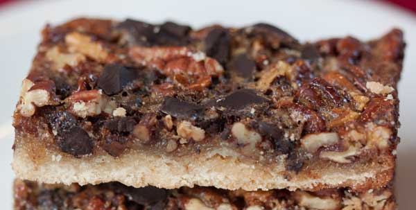 chocolate pecan pie bars