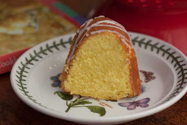 Lemon 7-Up Pound Cake