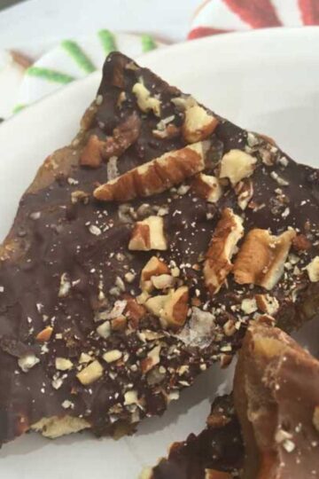 An easy recipe for homemade pretzel toffee that you can break up and put in cookies or eat straight,