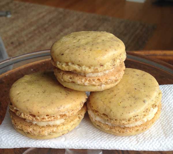 almond meal macarons