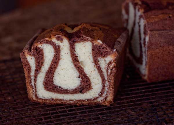 marbled olive oil cake