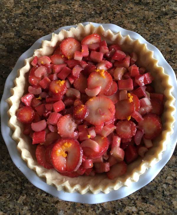 strawberry rhubarb pie