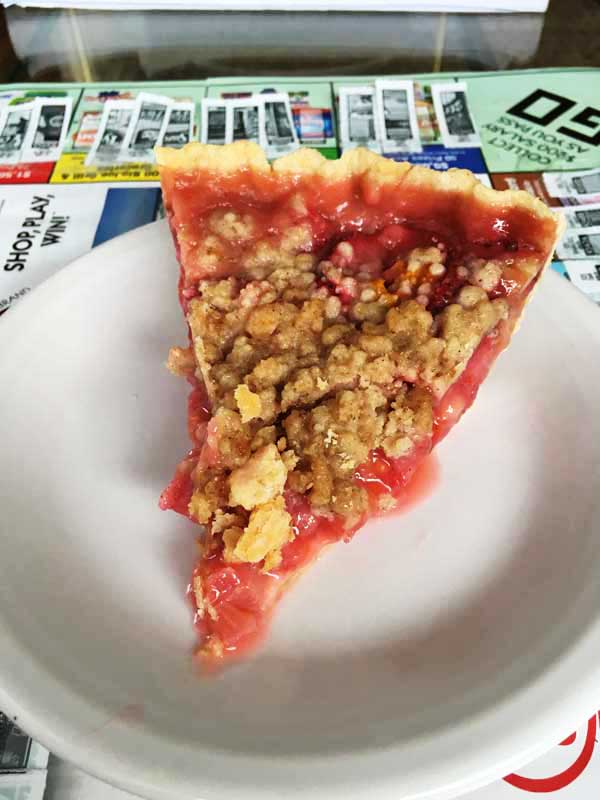 strawberry rhubarb pie