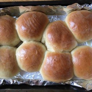 fluffy dinner rolls