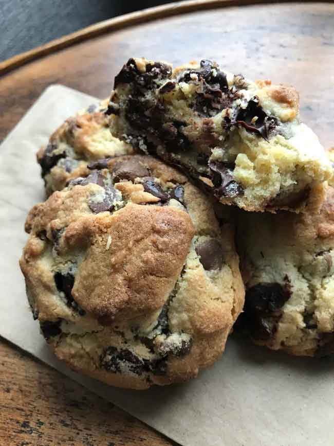 roasted flour chocolate chip cookies