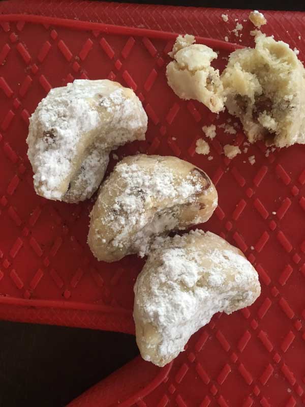 pecan crescents