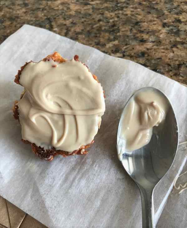 salted caramel macaroons