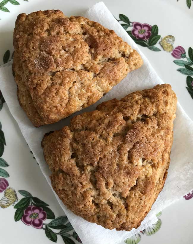 Cinnamon Apple Scones