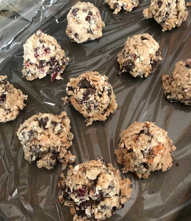 Chocolate Coma Cookies