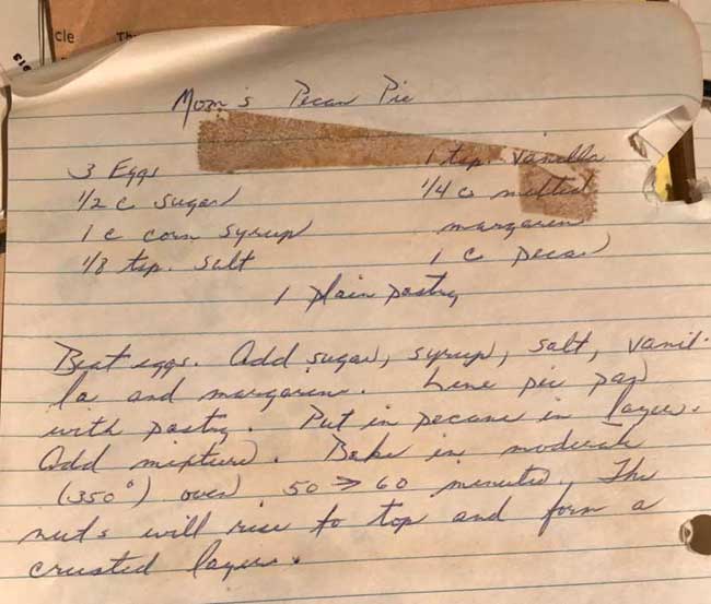 An old clipping of a handwritten recipe for Mom's Pecan Pie