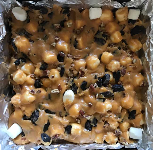 Chewy Marshmallow Blondies