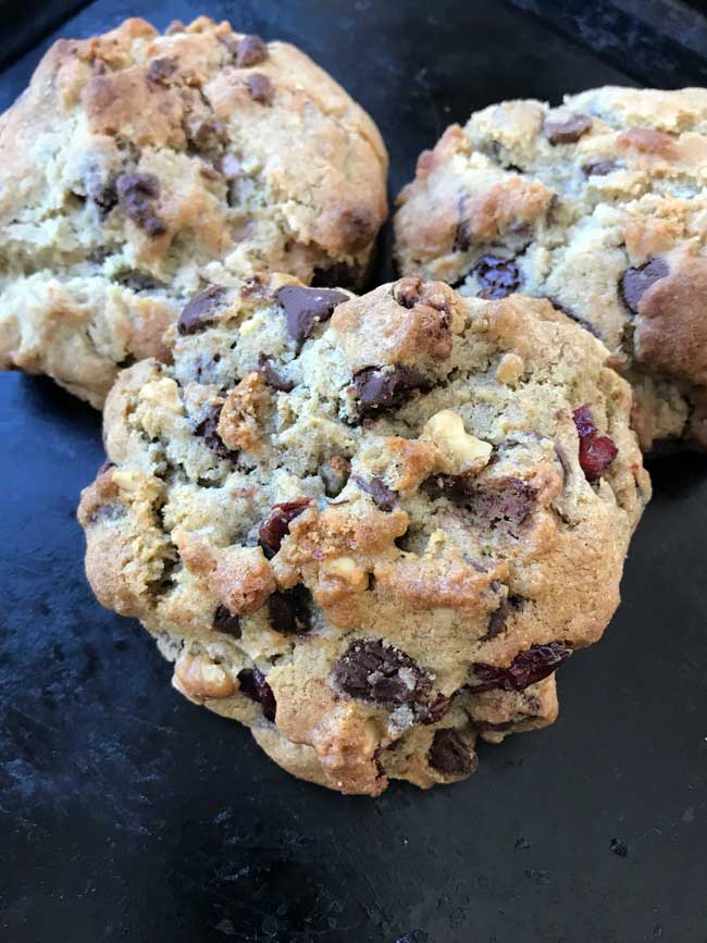 walnut rye flour chocolate chip cookies