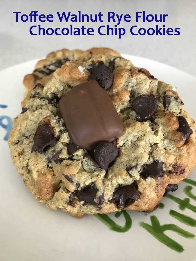 walnut rye flour chocolate chip cookies