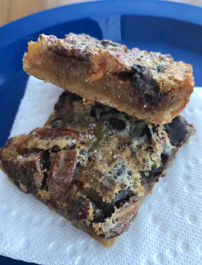 small batch chocolate pecan pie bars