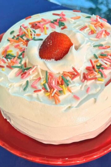 Recipe for six inch ice cream cake with a soft chocolate cake.