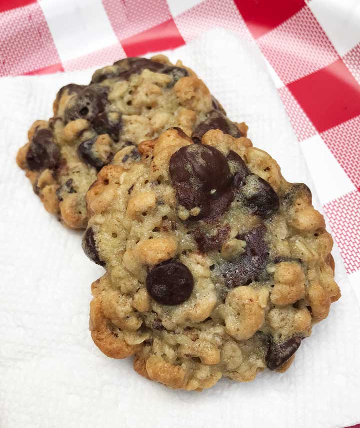 Crispy Chocolate Chip Cheerio Cookies