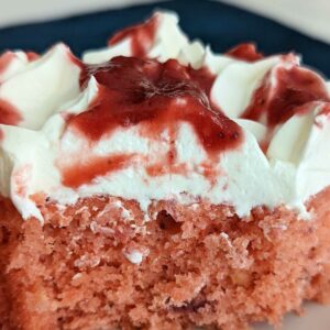 Strawberry Cake with Fluffy Pudding Frosting