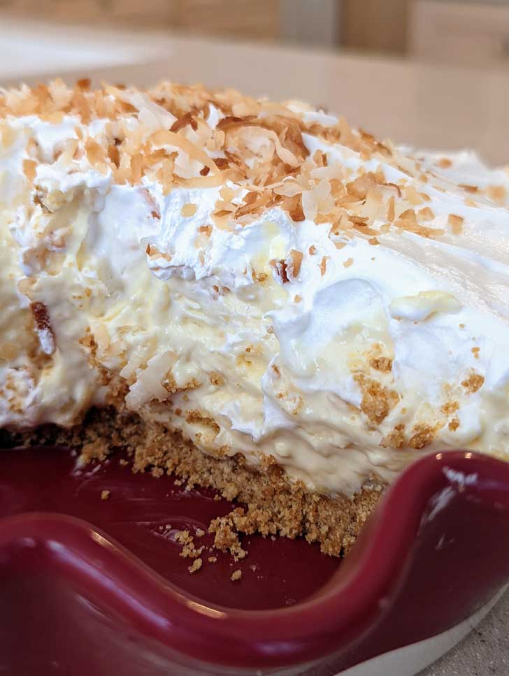 Coconut Cream Pineapple Pie