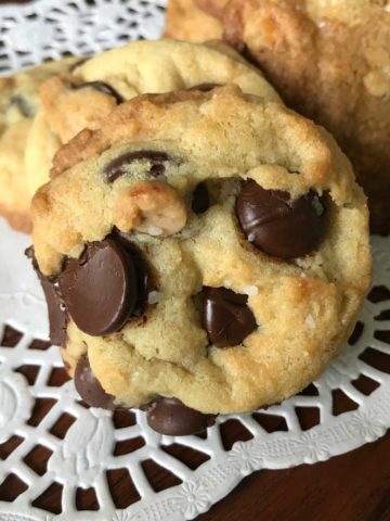 Soft Thick Chocolate Chunk Cookies