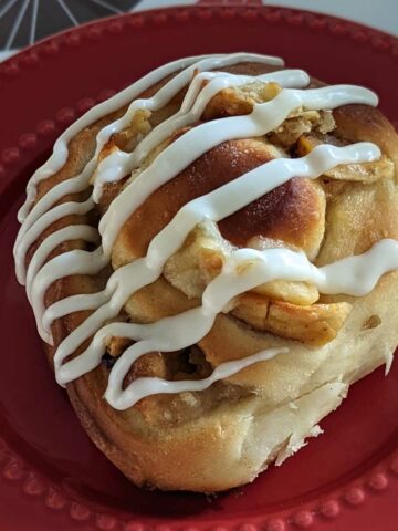 Apple Pie Cinnamon Rolls