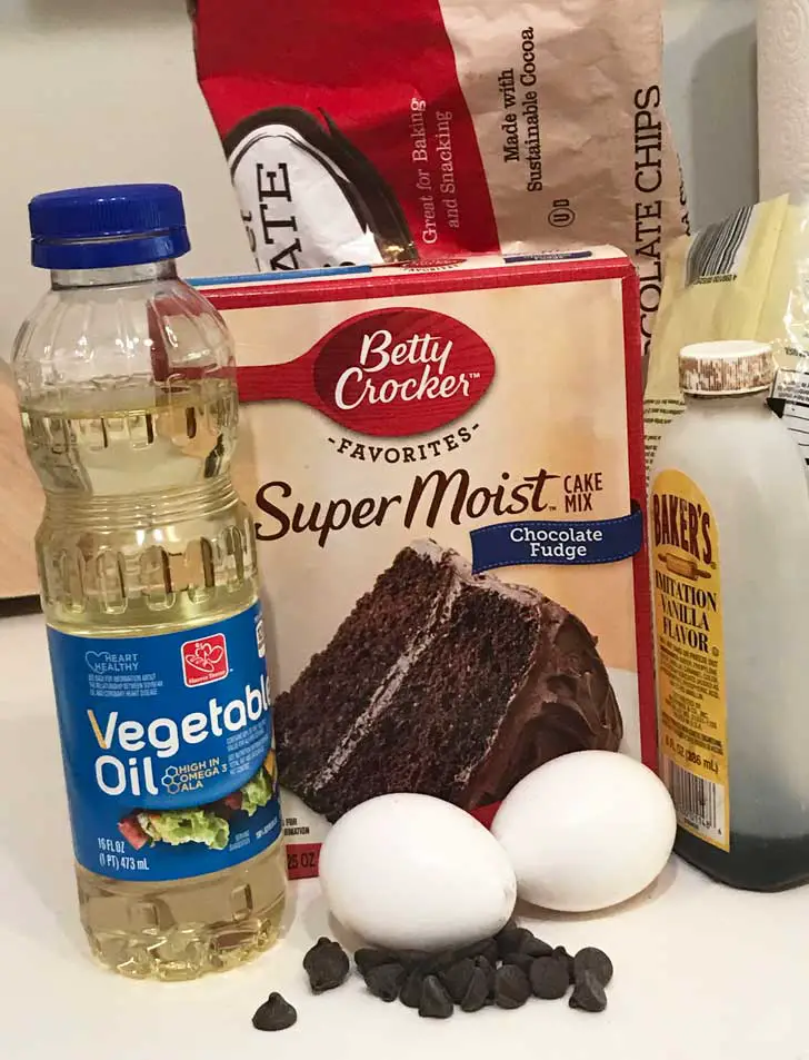 Ingredients for the easiest cake mix brownies.