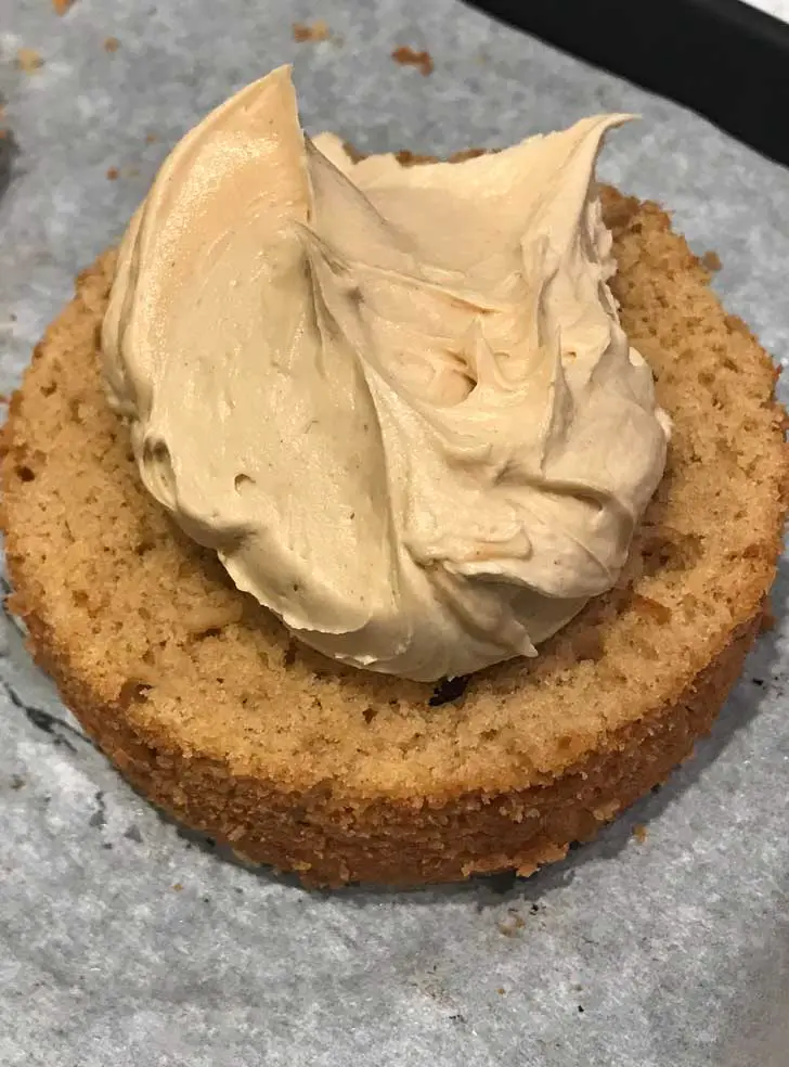 Smooth and creamy peanut butter frosting.