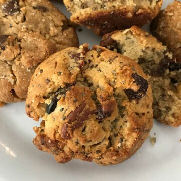 Paleo Date Cookies