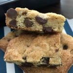 The Best Chocolate Chip Bars