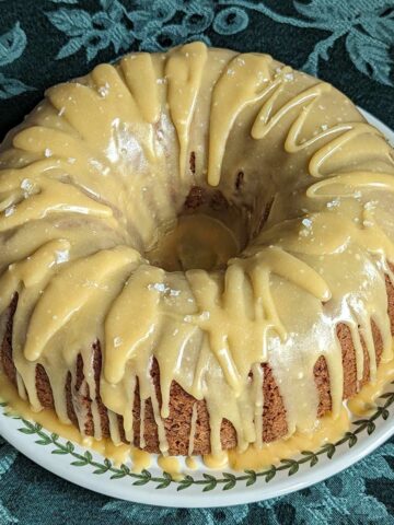 Spiced Pear Bundt Cake