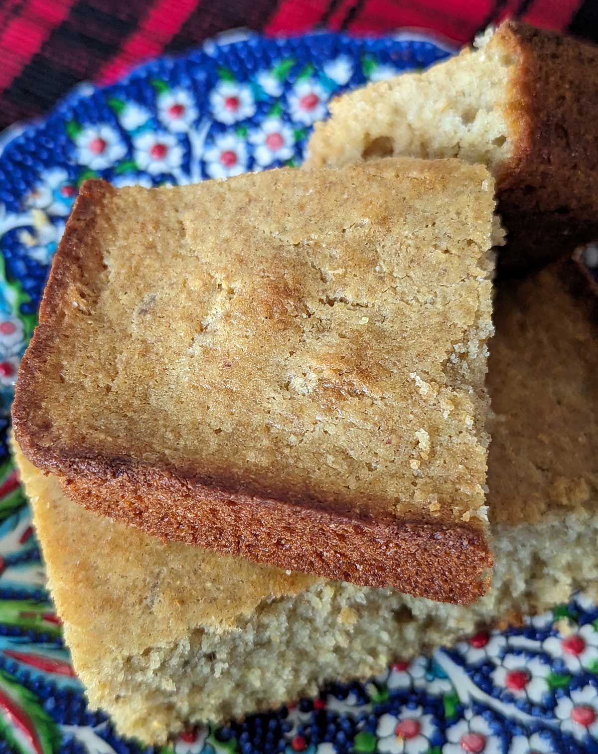 Rye Flour Cornbread Crispy Edges