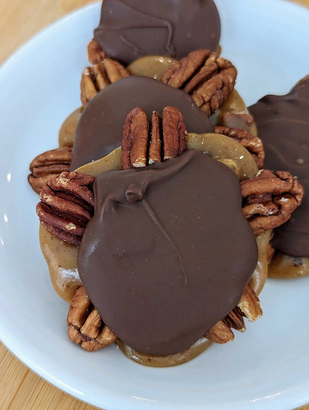 Homemade Chocolate Turtle Candies