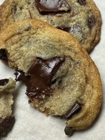 Vegan chocolate Chunk Cookies