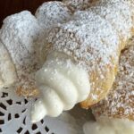 Puffed Pastry Cream Horns