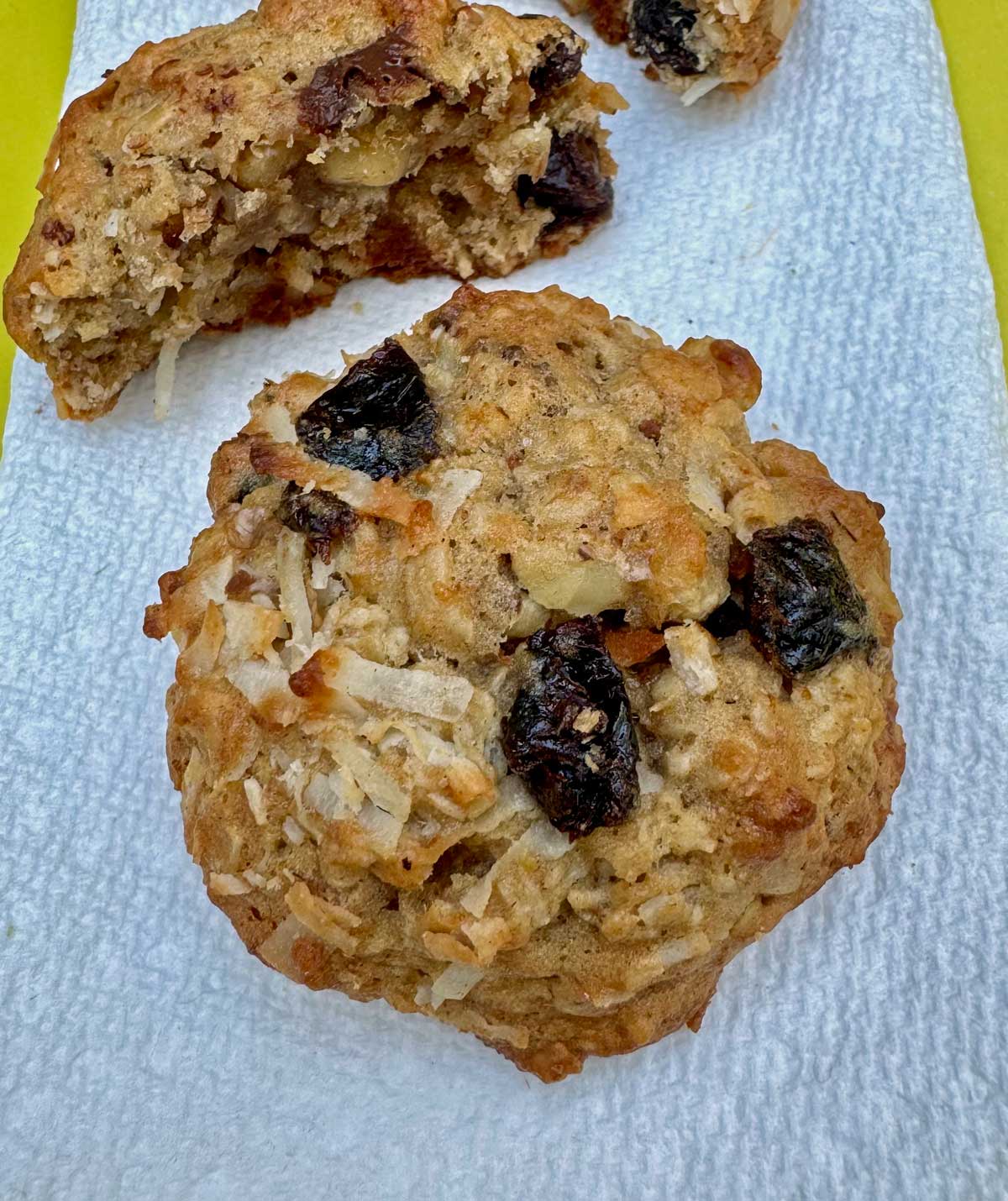 Soft Oatmeal Cookies