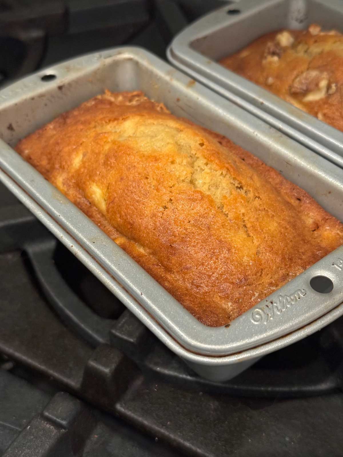 Mini loaves of banana bread sweetened with allulose.