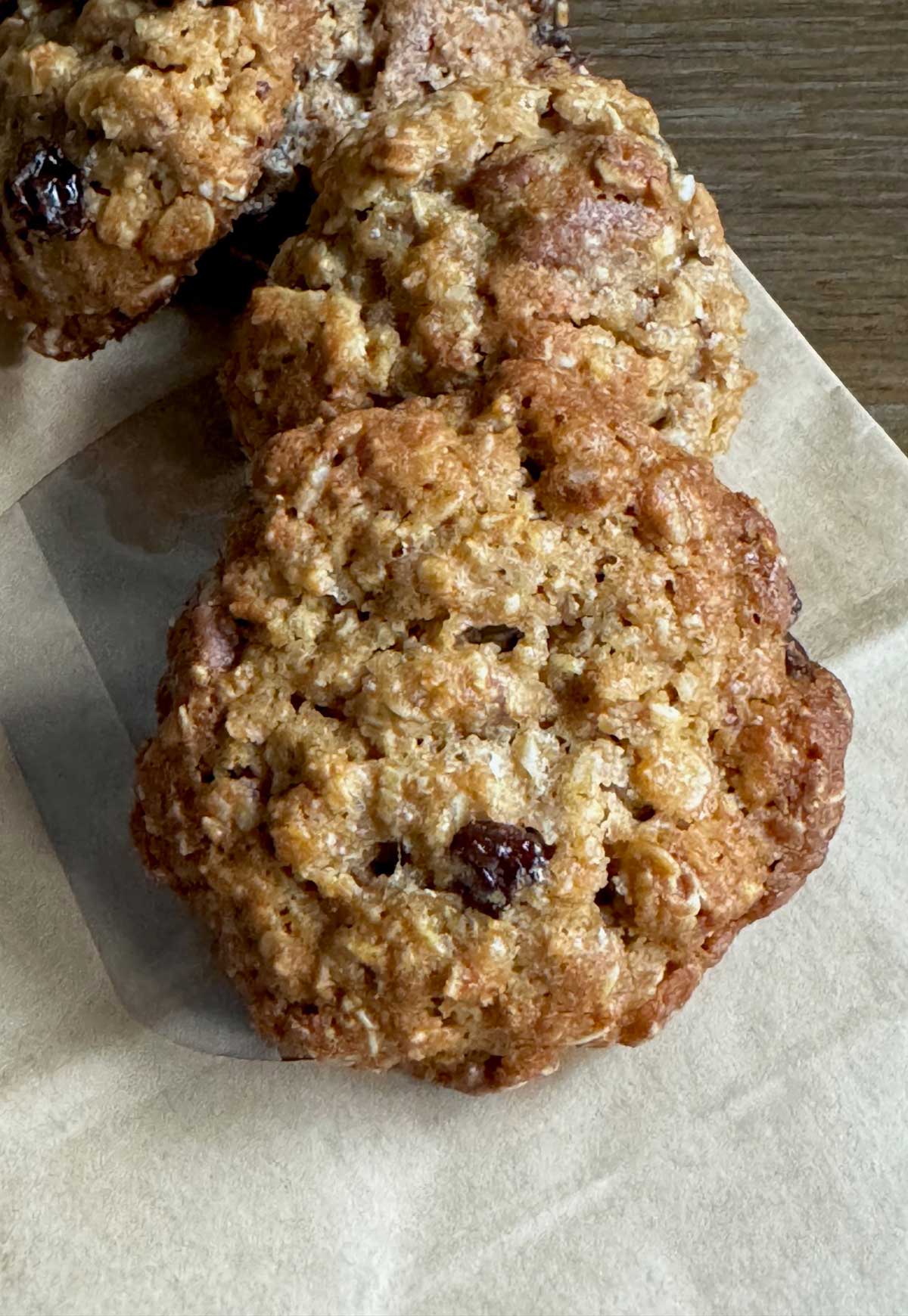 Sugar Free Oatmeal Cookies recipe made with Swerve or Lakanto Gold