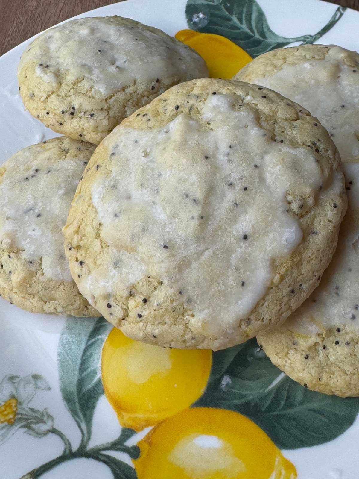 Rice flour lemon poppy seed cookies are gluten-free