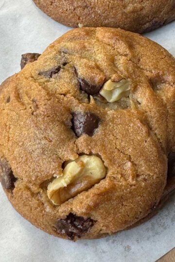 Chocolate Chip Cookies made with a scoopable cookie dough containing shortening and tub style margarine.