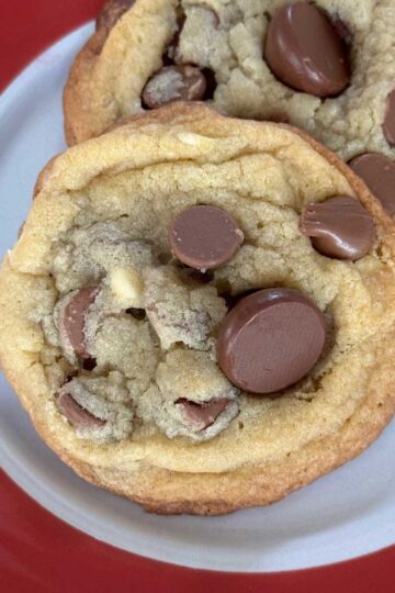 Chewy Malted Milk Chocolate Chip Cookies